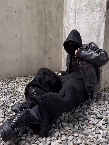 Heliot Emil Hiking Boots – LOWKEYDRIPPED