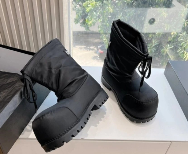 Balenciaga Alaska boots 37〜38 BALENCIAGA Alaska Snow Boots 37/38