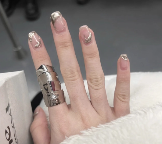 [FITS ALL] Vivienne Westwood Armor Ring