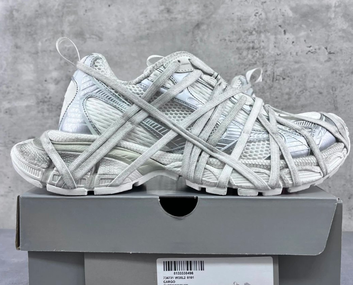 Balenciaga 3XL Megalace