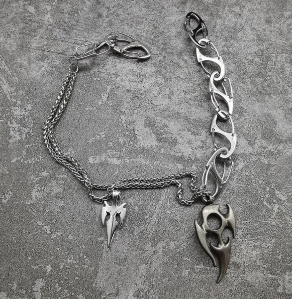 Y2K Cyber Chain
