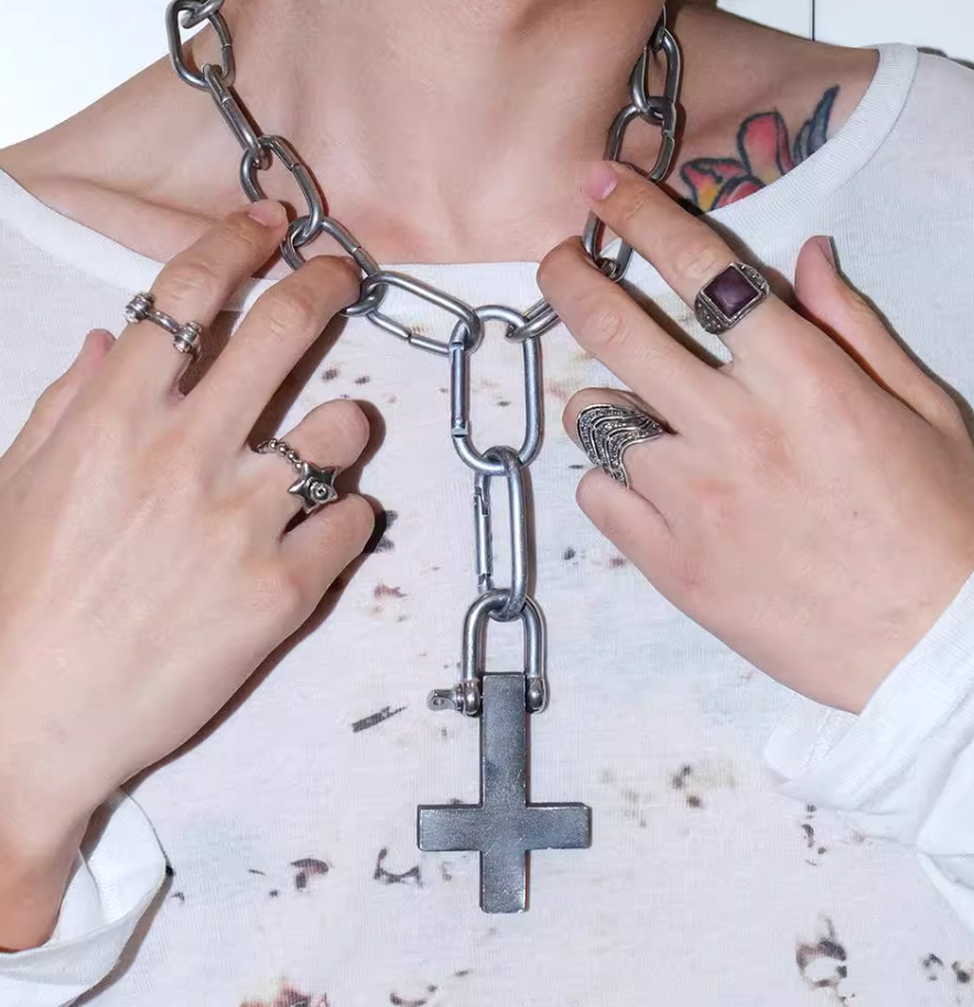 Avant Garde Choker Chain