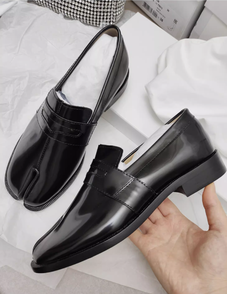Maison Margiela Tabi Loafer