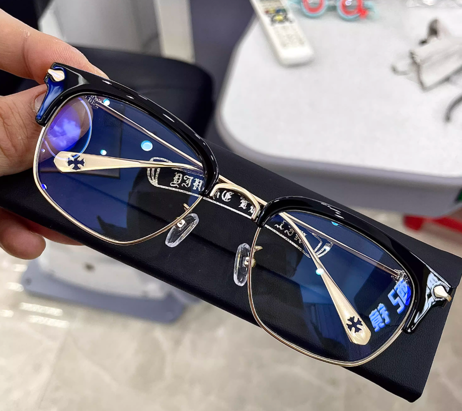 CH Upper Frame Engraving Glasses