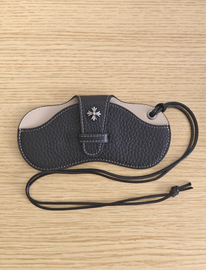 CH Pouches