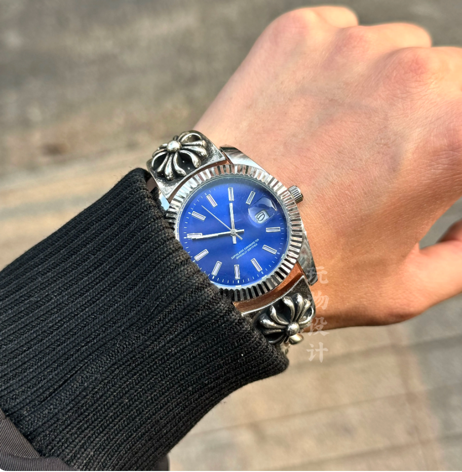 CH Watch