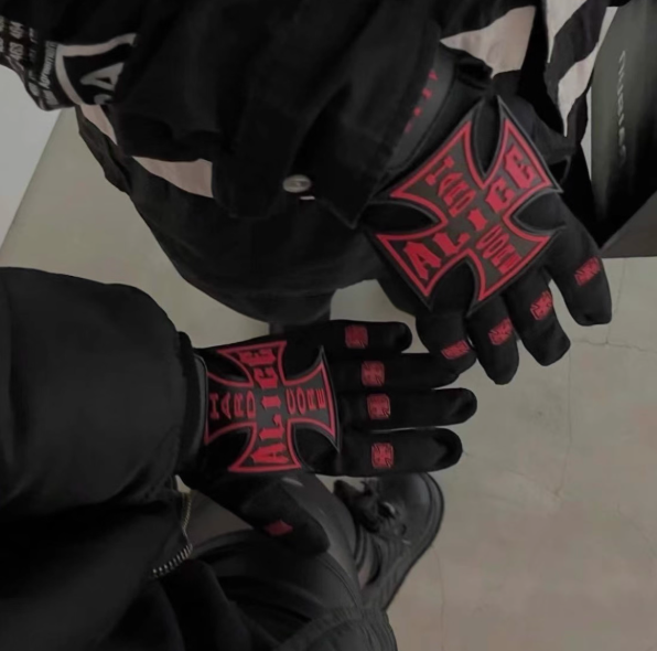 Alice Hollywood Gloves – LOWKEYDRIPPED Alice Hollywood Gloves – LOWKEYDRIPPED