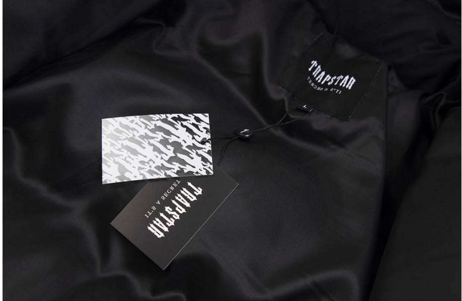 TRAPSTAR "THAT'S A AWFUL LOT OF COUGH SYRUP" Puffer Jacket